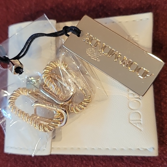ADORNMONDE Zach Carabiner Earrings 14k Gold Plated New - Picture 2 of 2
